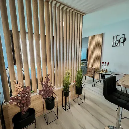 Bauhaus Labi Garden Wellness Apartment